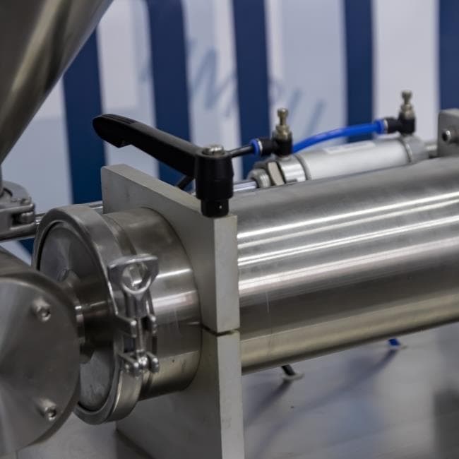 Дозатор поршневой пастообразных продуктов Hualian Machinery PPF-100T