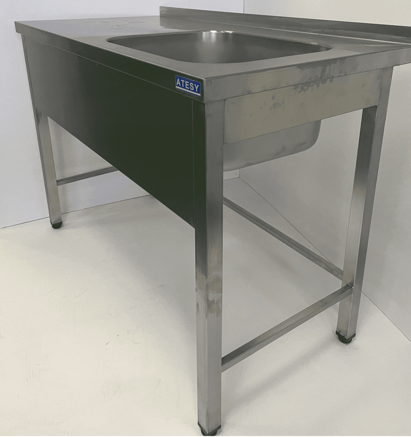 Стол с моечной ванной Atesy ВСМЦС-Л-1П.500.400-1200.600-1-02-О (ВСМЦ-2/1200/600Н с левым столом)