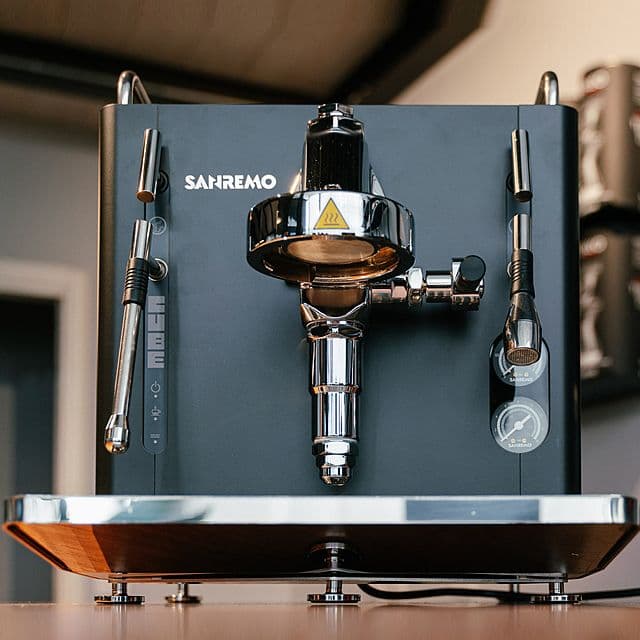 Кофемашина рожковая Sanremo Cube V Absolute 1Gr, черная