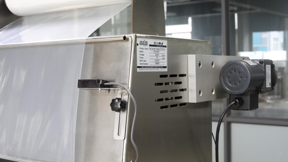 Запайщик лотков с газонаполнением Hualian Machinery HLV-400T