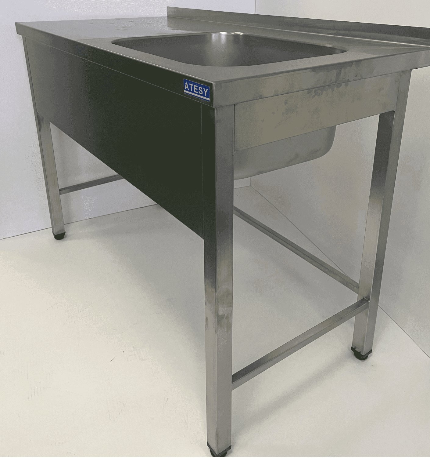 Стол с моечной ванной Atesy ВСМЦС-Л-1Л.500.400-1200.600-1-02-О (ВСМЦ-2/1200/600Н с правым столом)