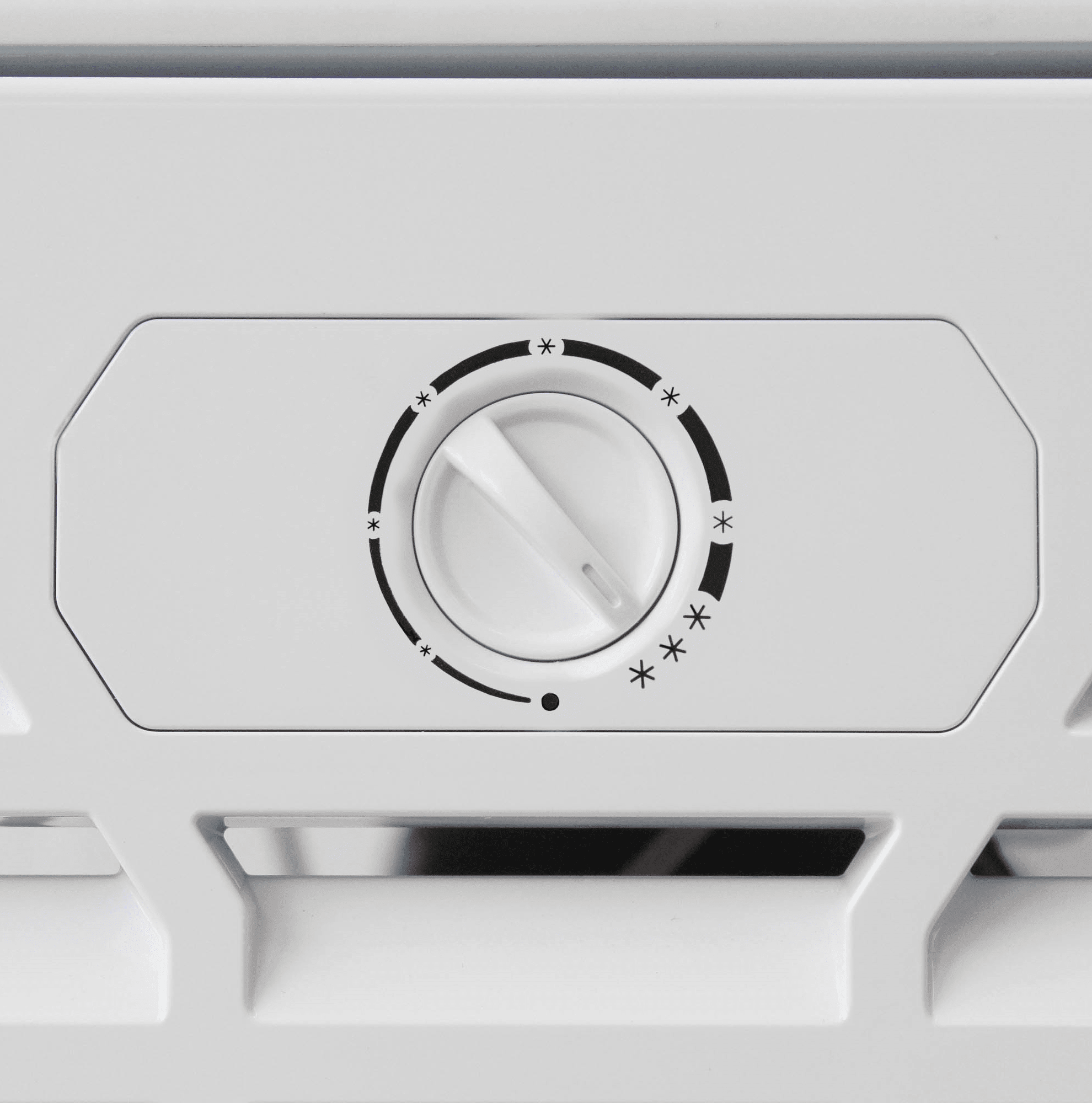 Шкаф холодильный Бирюса 521RN