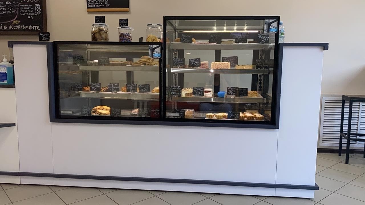 Витрина кондитерская Carboma KC71-110 VV 1,2-1 BUILT-IN 9005