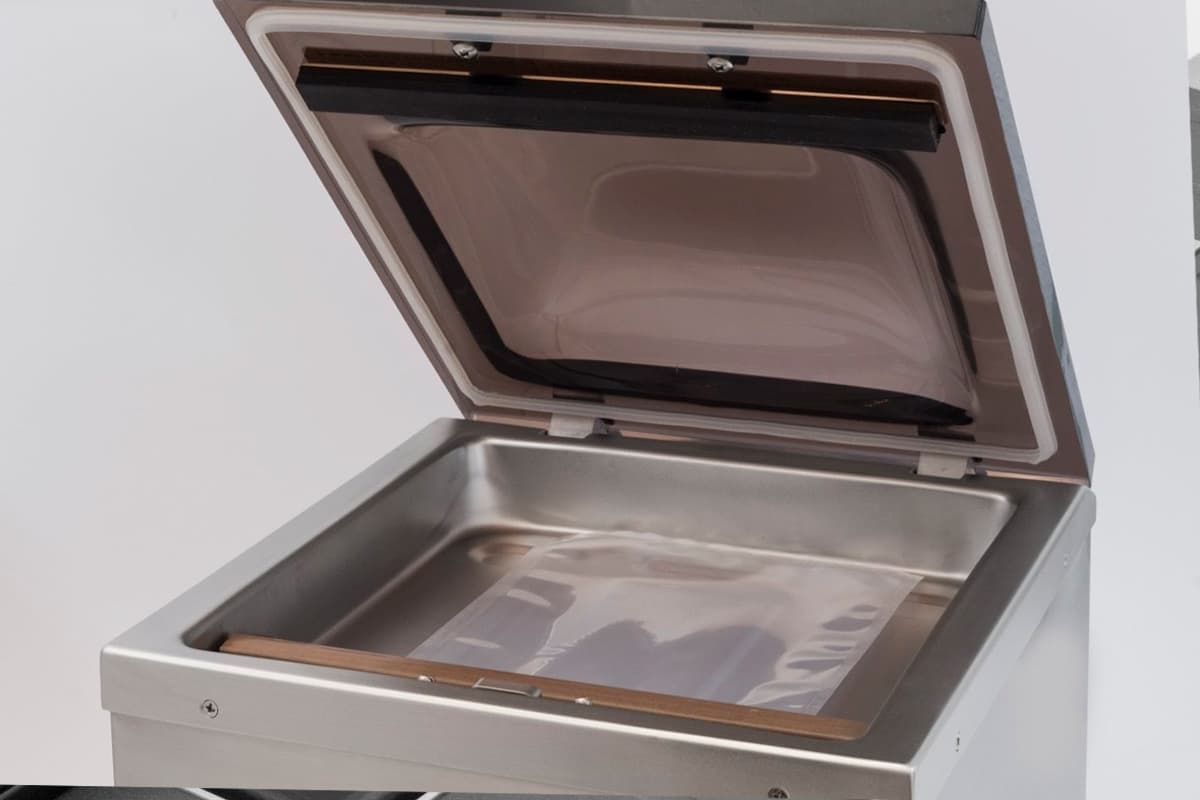 Вакуумный упаковщик CASO VacuChef 77