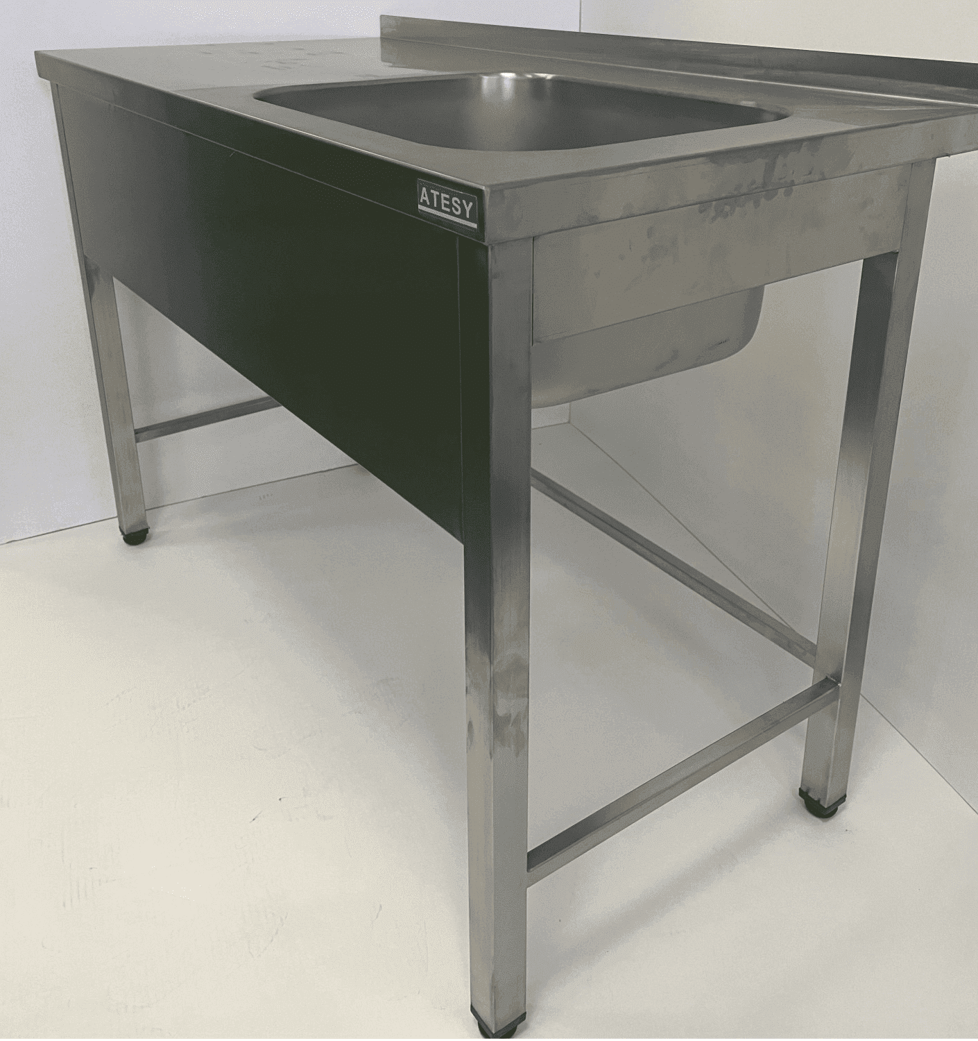 Стол с моечной ванной Atesy ВСМЦС-Л-1Л.500.400-1200.600-1-02 (ВСМЦ-2/1200/600Н с правым столом)