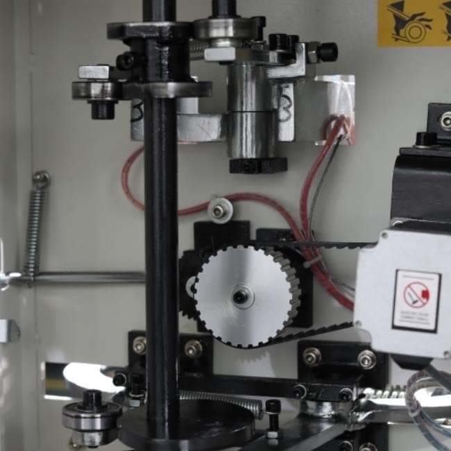 Машина для упаковывания пастообразной продукции Hualian Machinery DXDG-50II