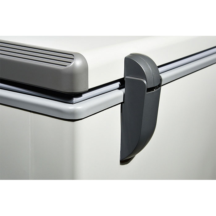 Ларь среднетемпературный Frostor Gellar MF 215 S белый, глухая крышка