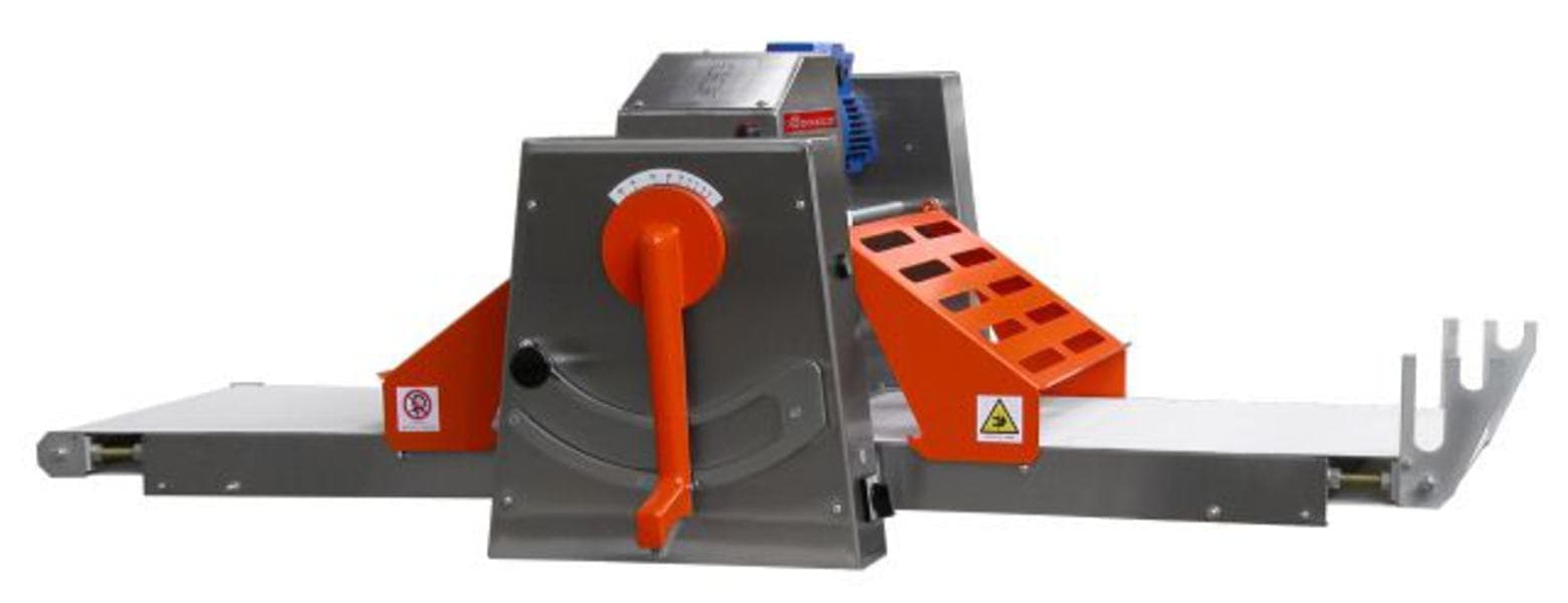 Тестораскаточная машина Восход Ролл-авто мини