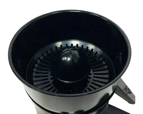 Соковыжималка Hurakan HKN-SPM черная