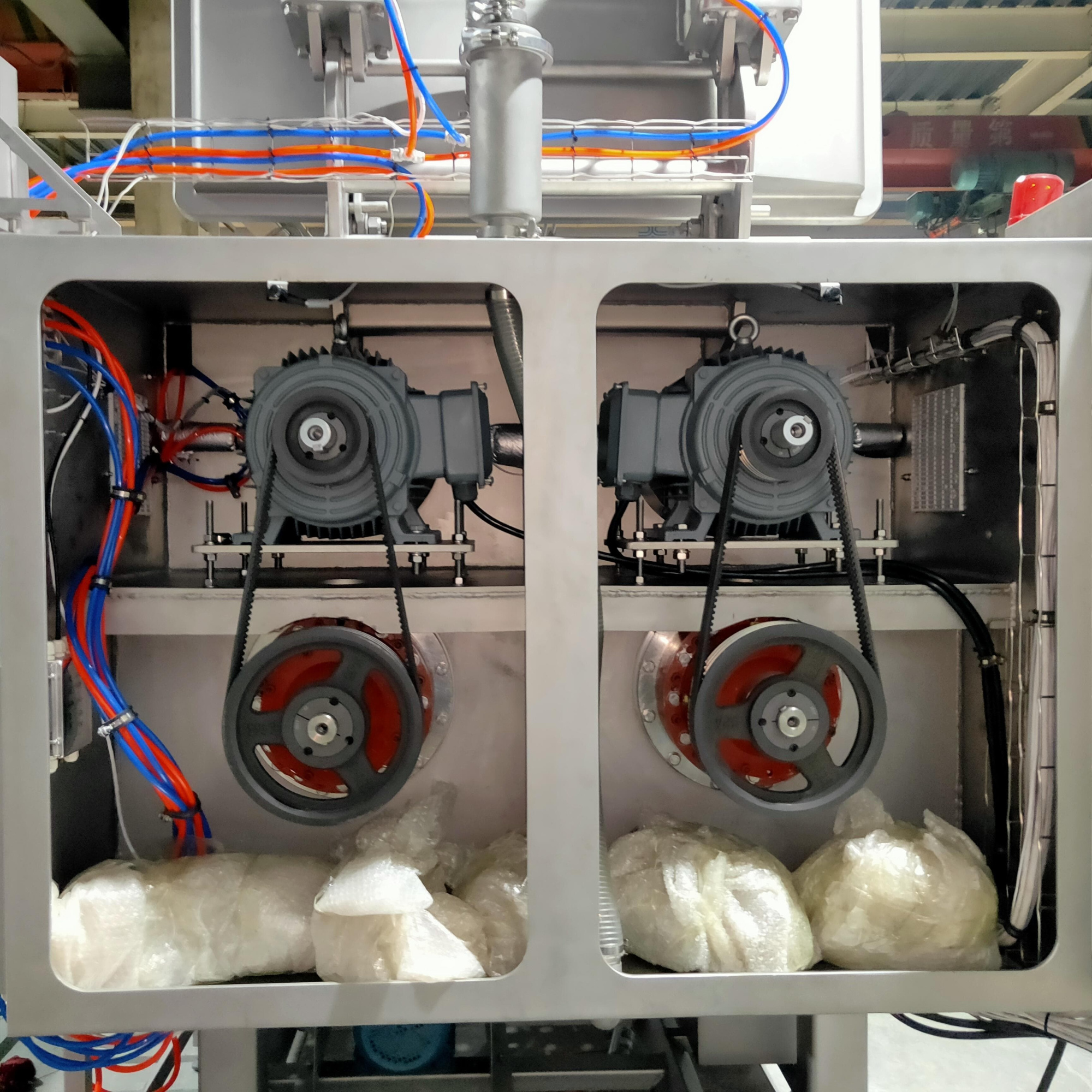 Вакуумный фаршемес Hualian Machinery JBZK-2000